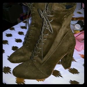 Olive boots